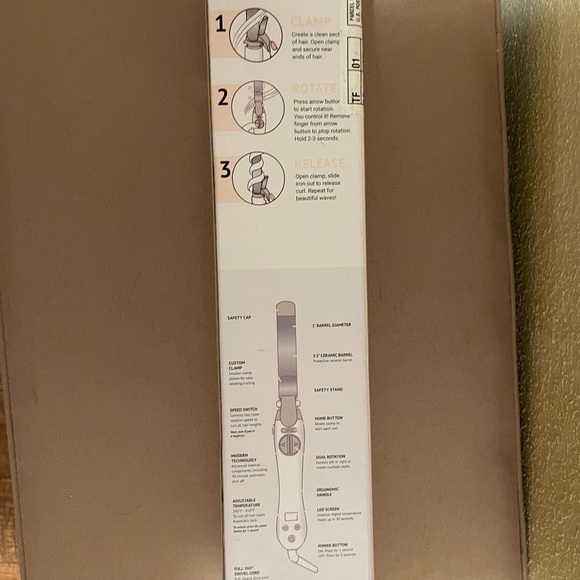 Beachwaver S1 Ceramic Rotating Curling Iron - Picture 2 of 3